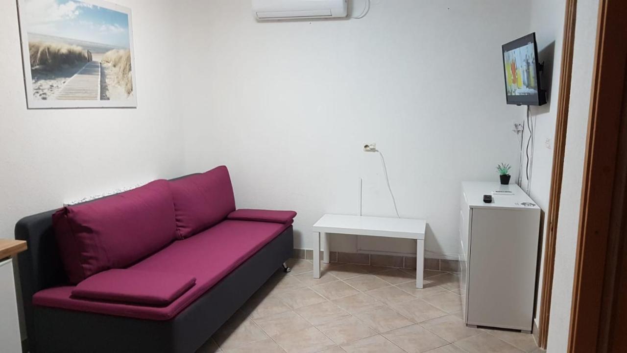 Suzi Apartmani Vir Kültér fotó