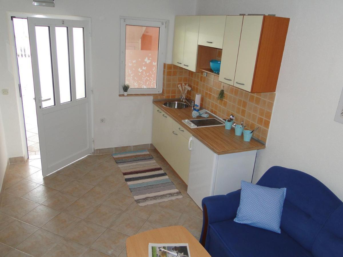 Suzi Apartmani Vir Kültér fotó